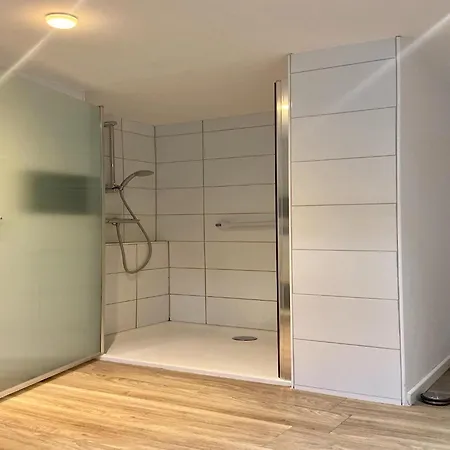 Suave In With Infrared Sauna Nyaraló *